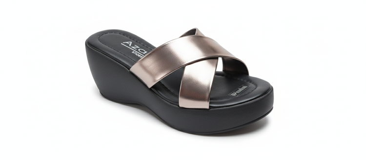 صندل لژدار زنانه نوک مدادی متالیک با رویه ضربدری