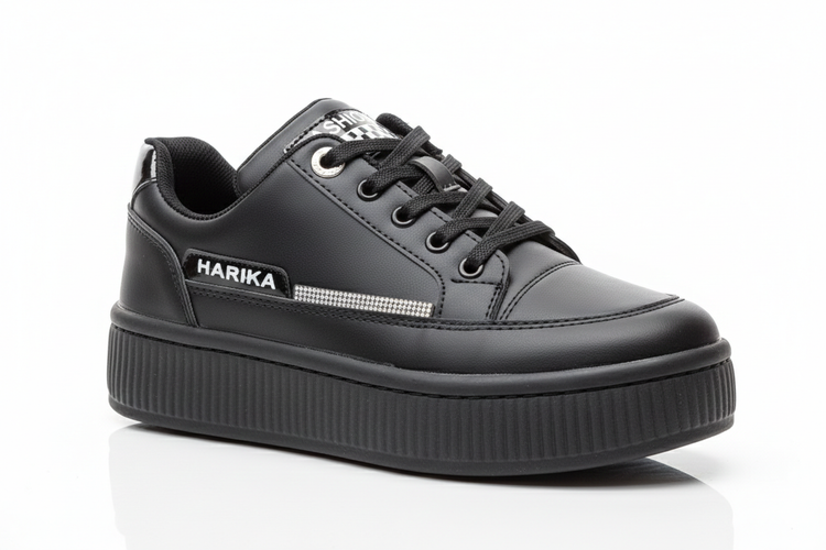 کفش لژدار زنانه برند هاریکا در سه رنگ مشکی، کرم و سفید".