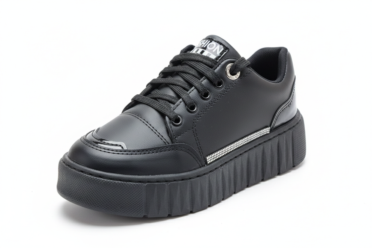 کفش اسپرت دخترانه مشکی Fashion: انتخابی جسورانه و همیشه مد، برای ظاهری متفاوت.